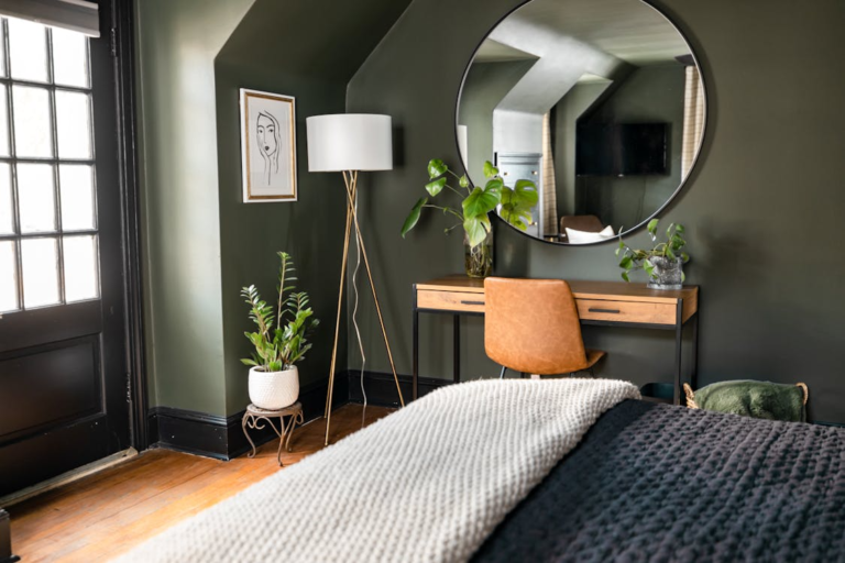 An image of a room with a hollow space for a study table